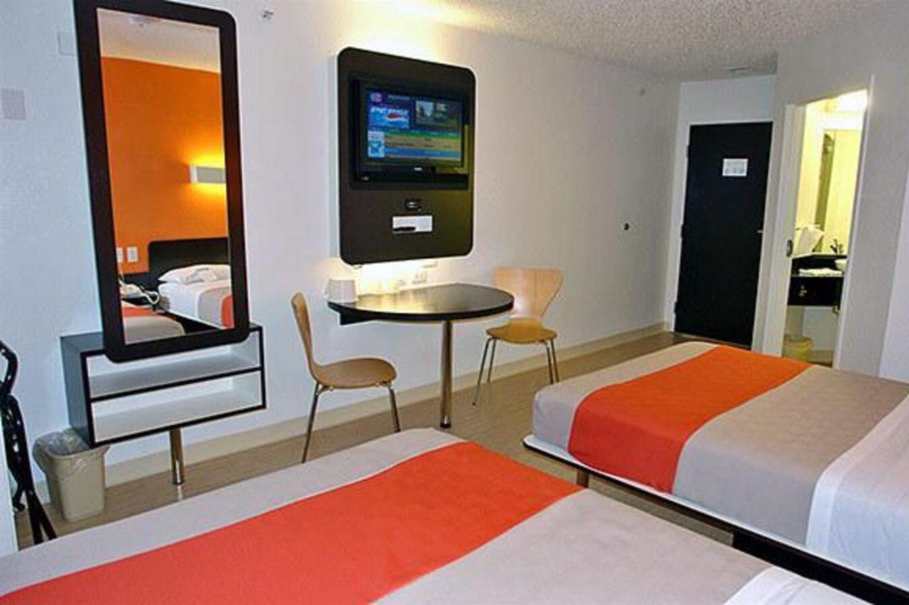 Motel 6-Irving, Tx - Dfw Airport North Eksteriør bilde